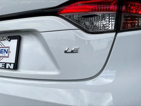 Used 2024 Toyota Corolla LE FWD image 26