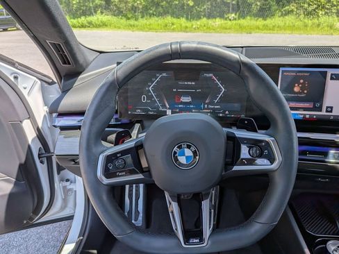 Certified 2024 BMW 540i xDrive w/ M Sport Package AWD/4WD image 12