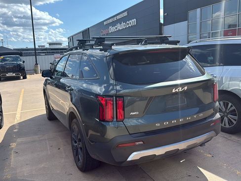 Used 2022 Kia Sorento SX Prestige w/ Rust Color Package AWD/4WD image 6