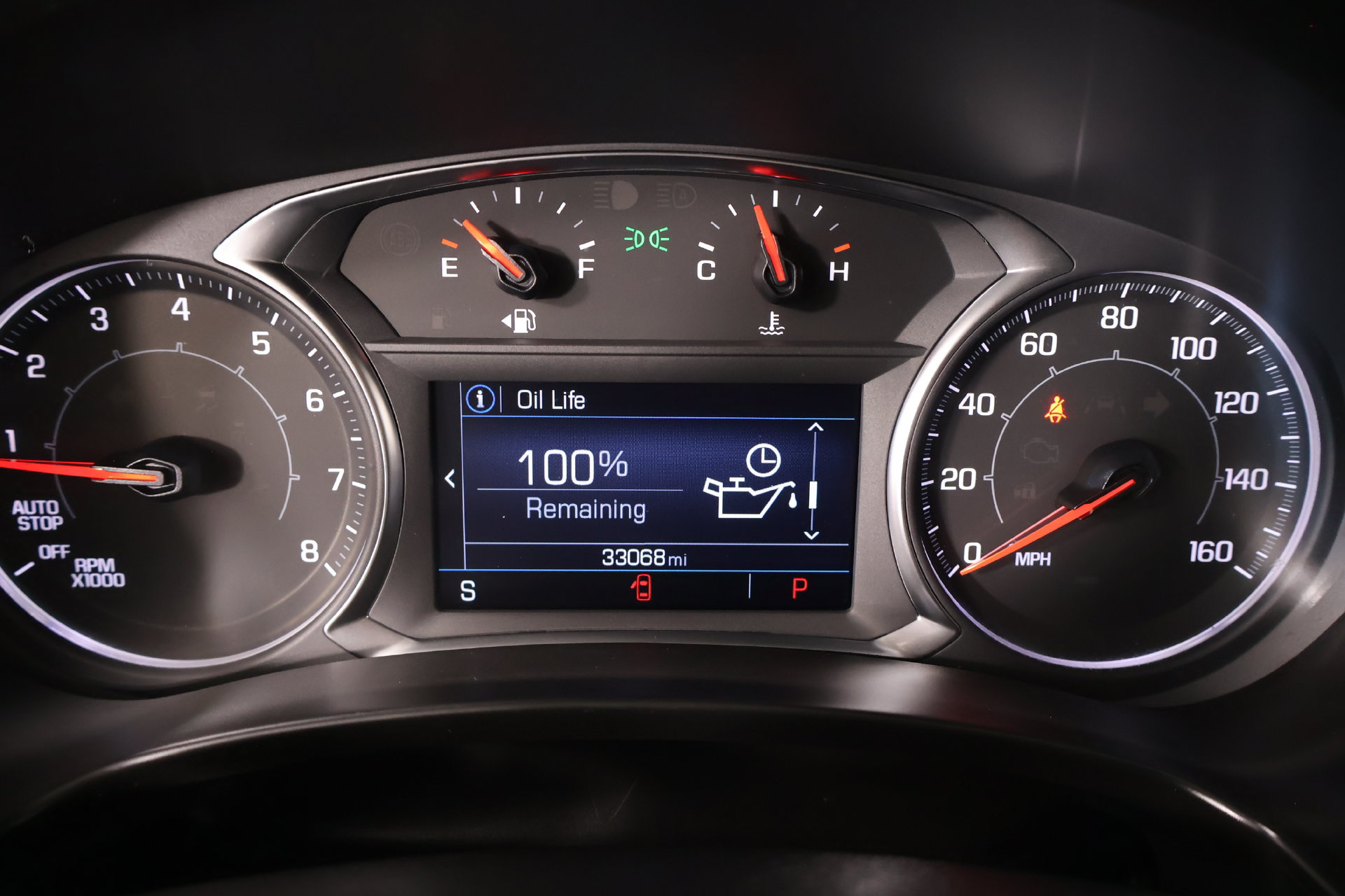 Used 2024 GMC Terrain SLE AWD/4WD image 4