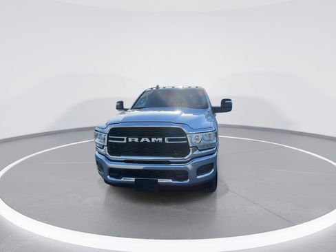 Used 2024 RAM 3500 Tradesman w/ Chrome Appearance Group image 3