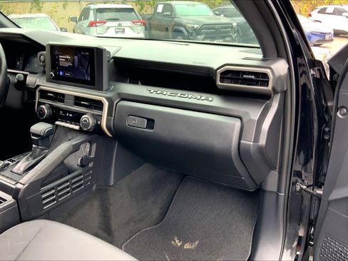 Used 2025 Toyota Tacoma SR image 16