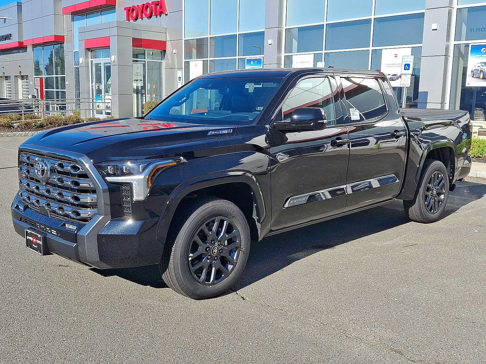 New 2026 Toyota Tundra Platinum AWD/4WD image 10