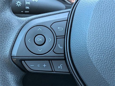 Used 2024 Toyota RAV4 LE image 22