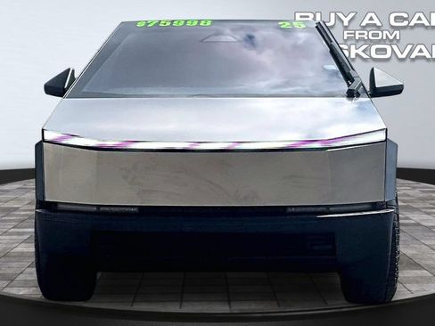 Used 2025 Tesla Cybertruck AWD Crew Cab image 3