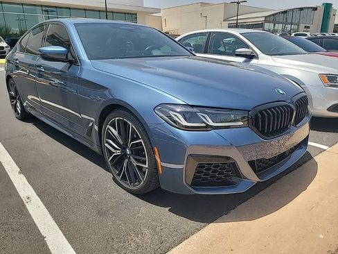 Used 2023 BMW 540i w/ M Sport Package RWD image 2
