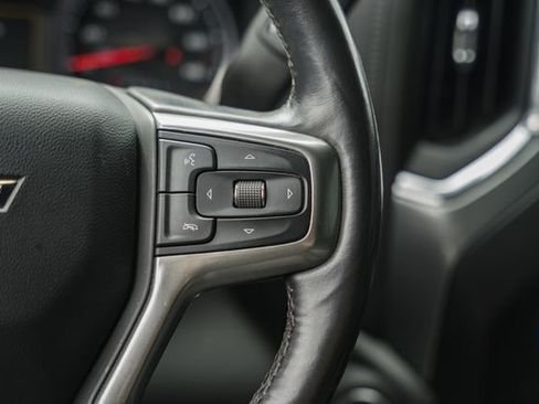 Used 2022 Chevrolet Silverado 1500 LT Trail Boss w/ LPO, Dark Essentials Package AWD/4WD image 31