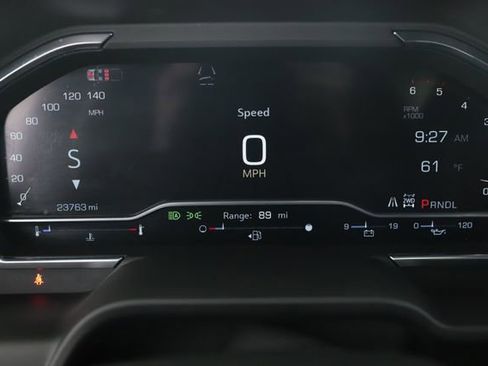 Used 2025 GMC Sierra 2500 AT4X image 23