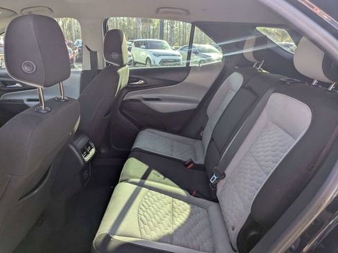 Used 2020 Chevrolet Equinox LS image 12