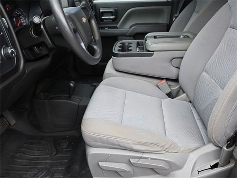 Used 2018 Chevrolet Silverado 1500 Custom w/ Custom Value Package image 30