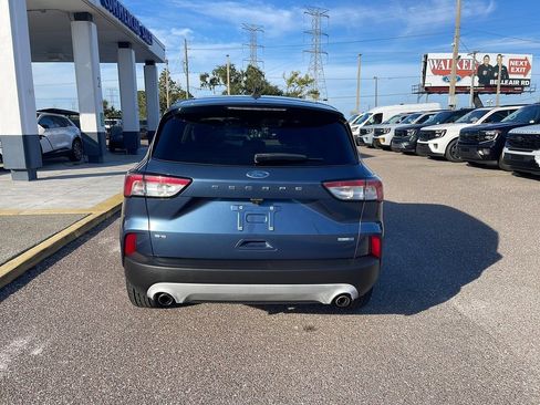 Certified 2020 Ford Escape SE image 6