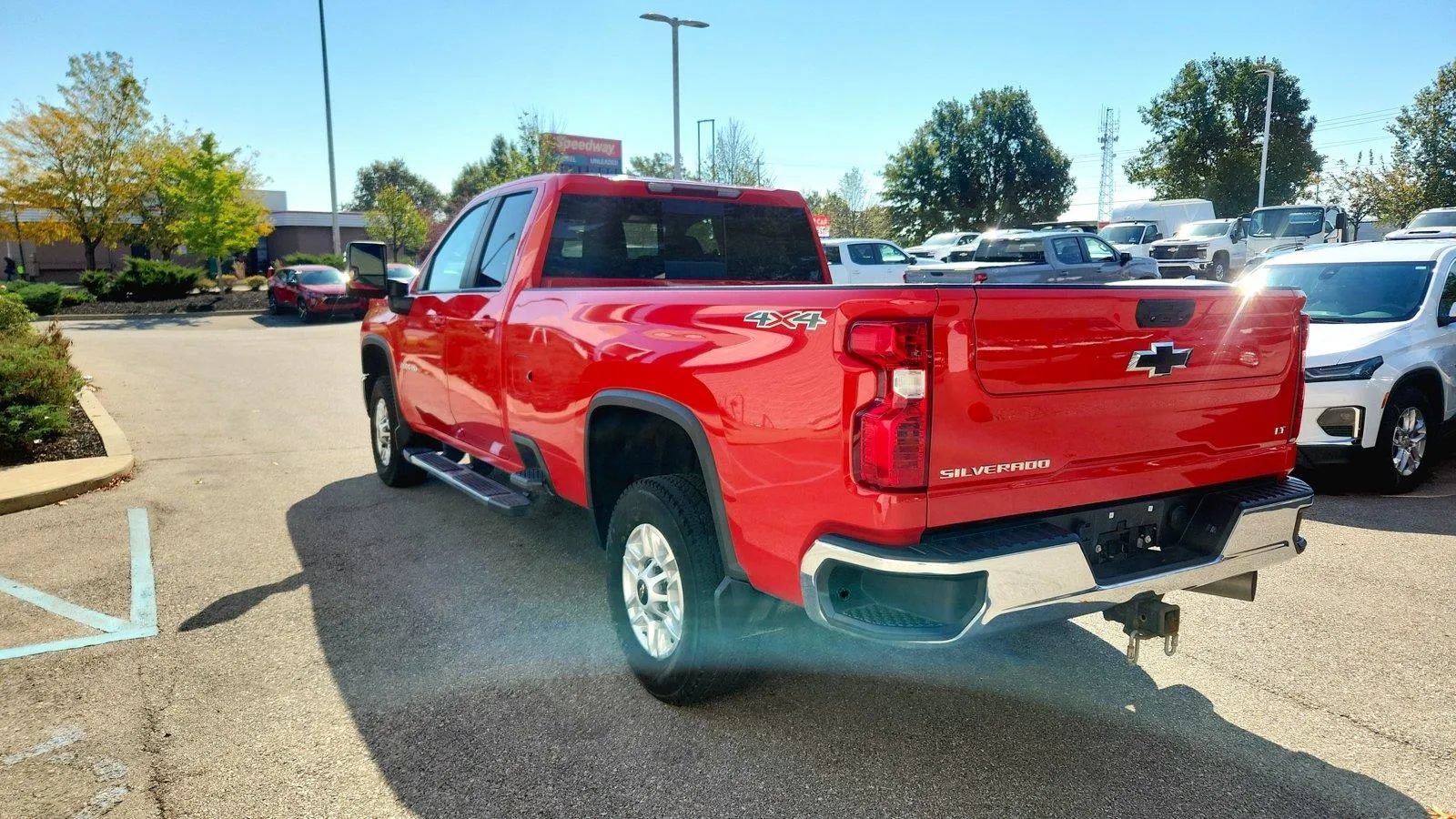 Used 2024 Chevrolet Silverado 2500 LT w/ Convenience Package AWD/4WD image 6