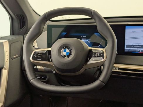 New 2026 BMW iX xDrive45 image 18