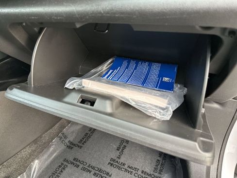 Certified 2024 Chevrolet Trax LT image 31