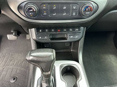 Used 2019 Chevrolet Colorado ZR2 AWD/4WD image 34