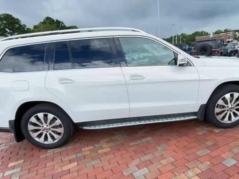 Used 2019 Mercedes-Benz GLS 450 4MATIC image 2