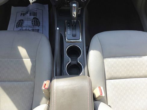 Used 2012 Ford Fusion SEL FWD image 18