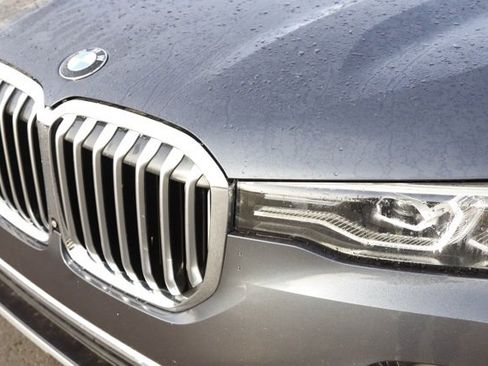 Used 2020 BMW X7 xDrive40i w/ Premium Package image 11