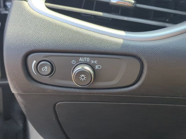 Used 2024 Chevrolet Malibu LT FWD image 21