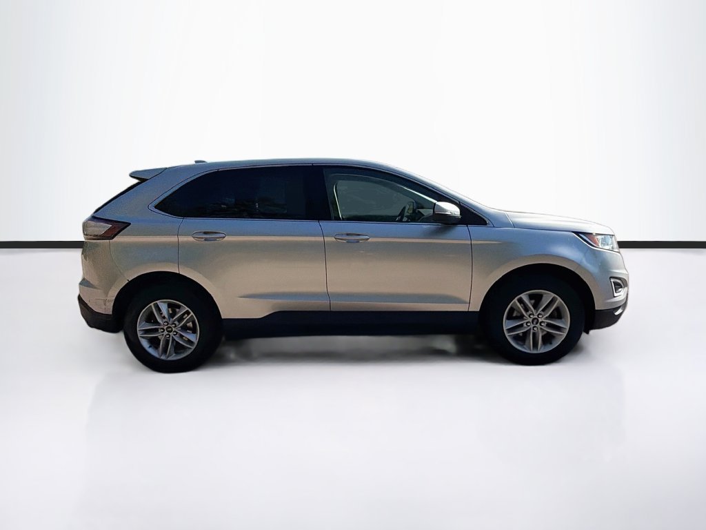 Used 2017 Ford Edge SEL FWD image 4