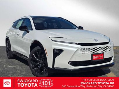 New 2025 Toyota Crown Signia