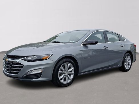Used 2024 Chevrolet Malibu LT FWD image 3
