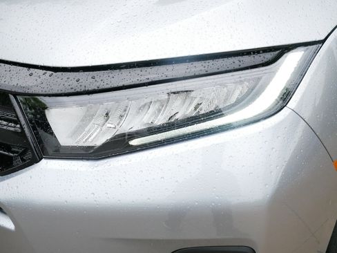 New 2026 Honda Odyssey Touring image 6