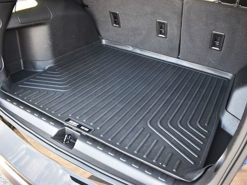 Used 2018 Chevrolet Equinox LT FWD image 25