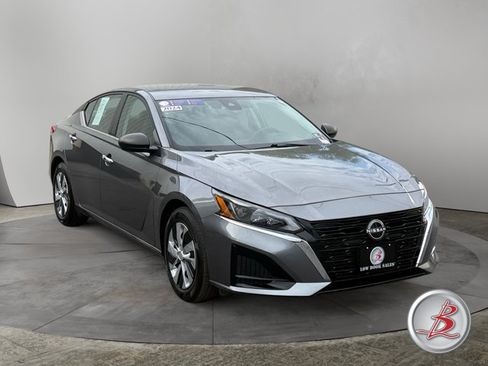 Used 2024 Nissan Altima 2.5 S FWD image 1