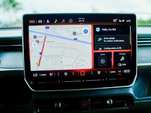 New 2025 Volkswagen ID. Buzz Pro S image 15