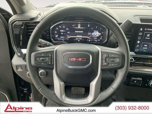 Used 2025 GMC Sierra 1500 Elevation AWD/4WD image 12