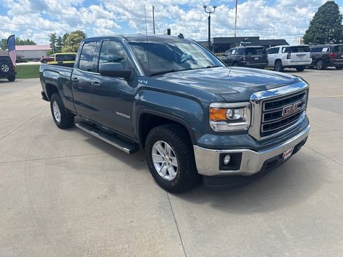 Used 2014 GMC Sierra 1500 SLE w/ SLE Value Package AWD/4WD image 7
