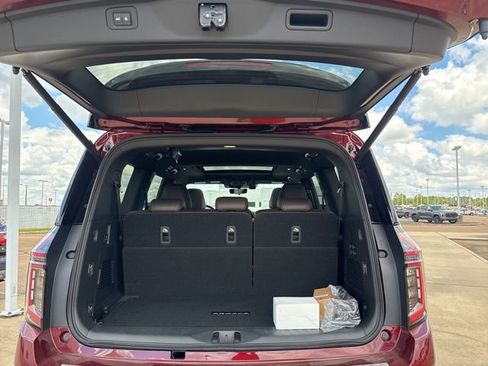 New 2025 Nissan Armada Platinum w/ Convenience Package image 21