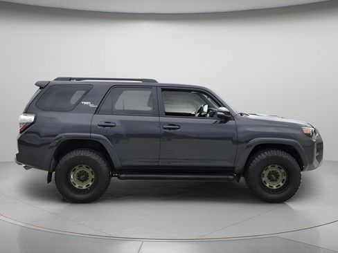 Used 2024 Toyota 4Runner TRD Off-Road Premium w/ Moonroof Package AWD/4WD image 3