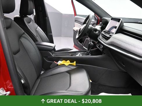 Used 2025 Jeep Compass Latitude image 44