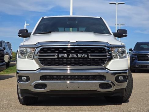 Used 2022 RAM 1500 Big Horn AWD/4WD image 3
