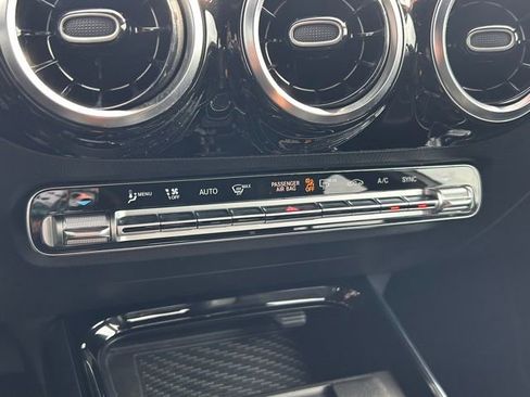 Used 2022 Mercedes-Benz GLA 250 image 27