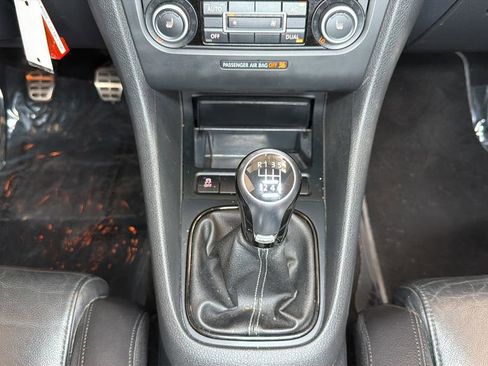 Used 2012 Volkswagen Golf R 2-Door image 22