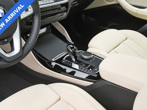Used 2023 BMW X4 xDrive30i w/ Convenience Package image 38