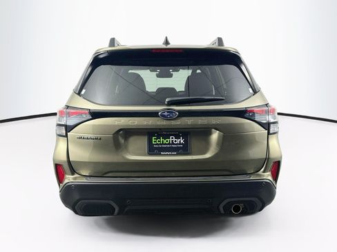 Used 2025 Subaru Forester Limited AWD/4WD image 7