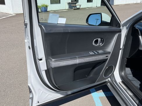 Certified 2024 Hyundai Ioniq 5 Limited image 16