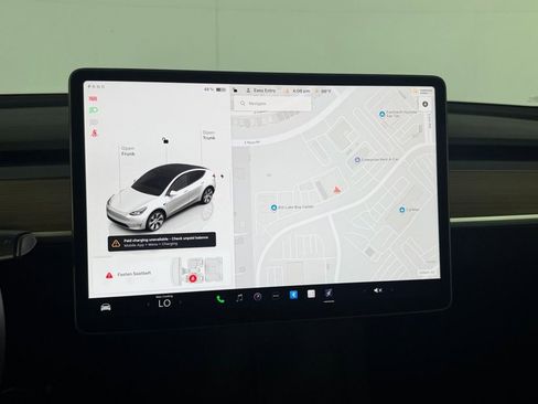 Used 2024 Tesla Model Y Long Range image 14