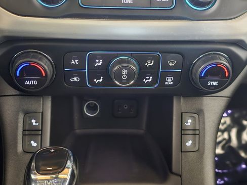 Used 2019 GMC Acadia SLT image 37