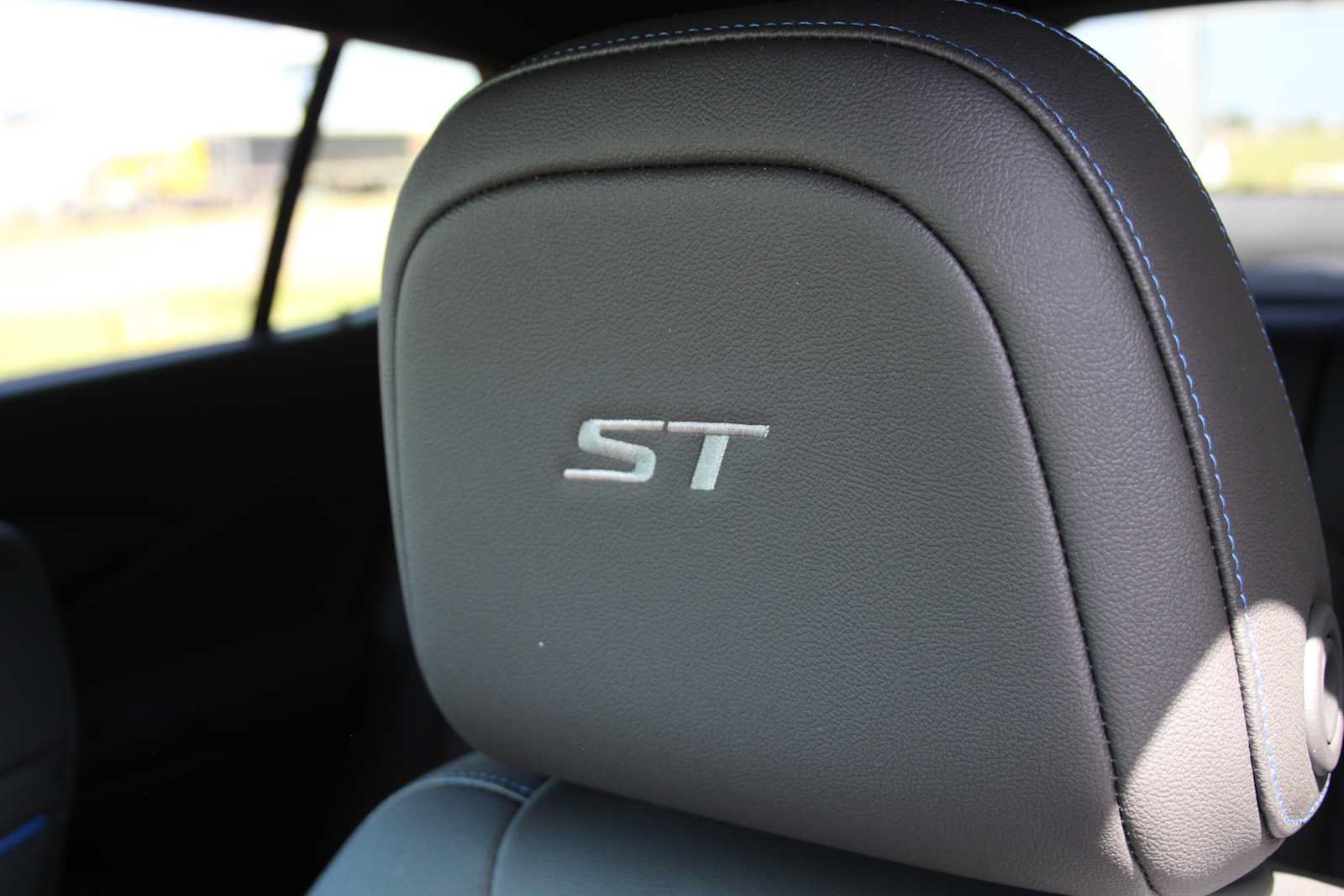 New 2026 Buick Envista Sport Touring w/ Convenience I Package FWD image 49