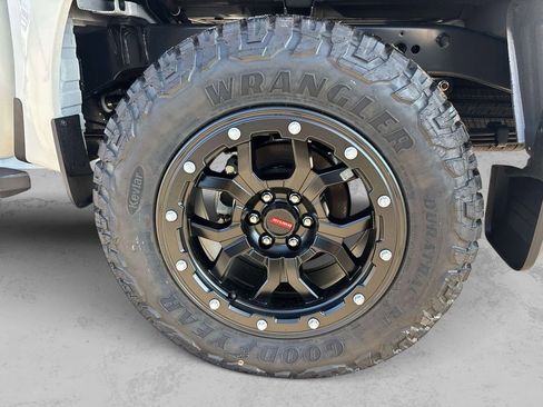 New 2026 Nissan Frontier SV w/ Tow Package image 19
