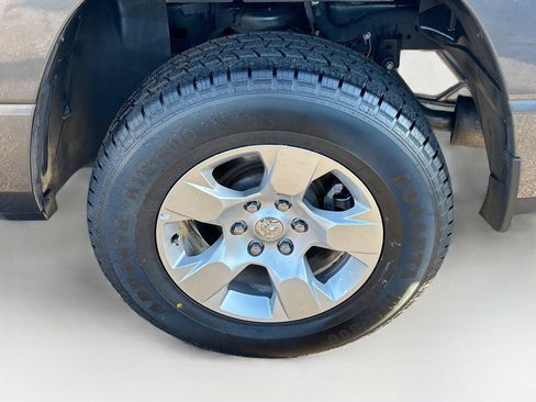Used 2022 RAM 1500 Big Horn RWD image 31