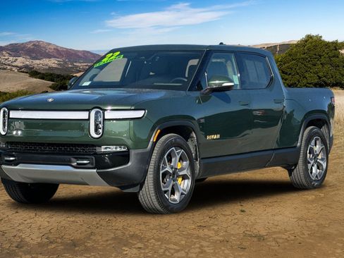 Used 2022 Rivian R1T Adventure image 8