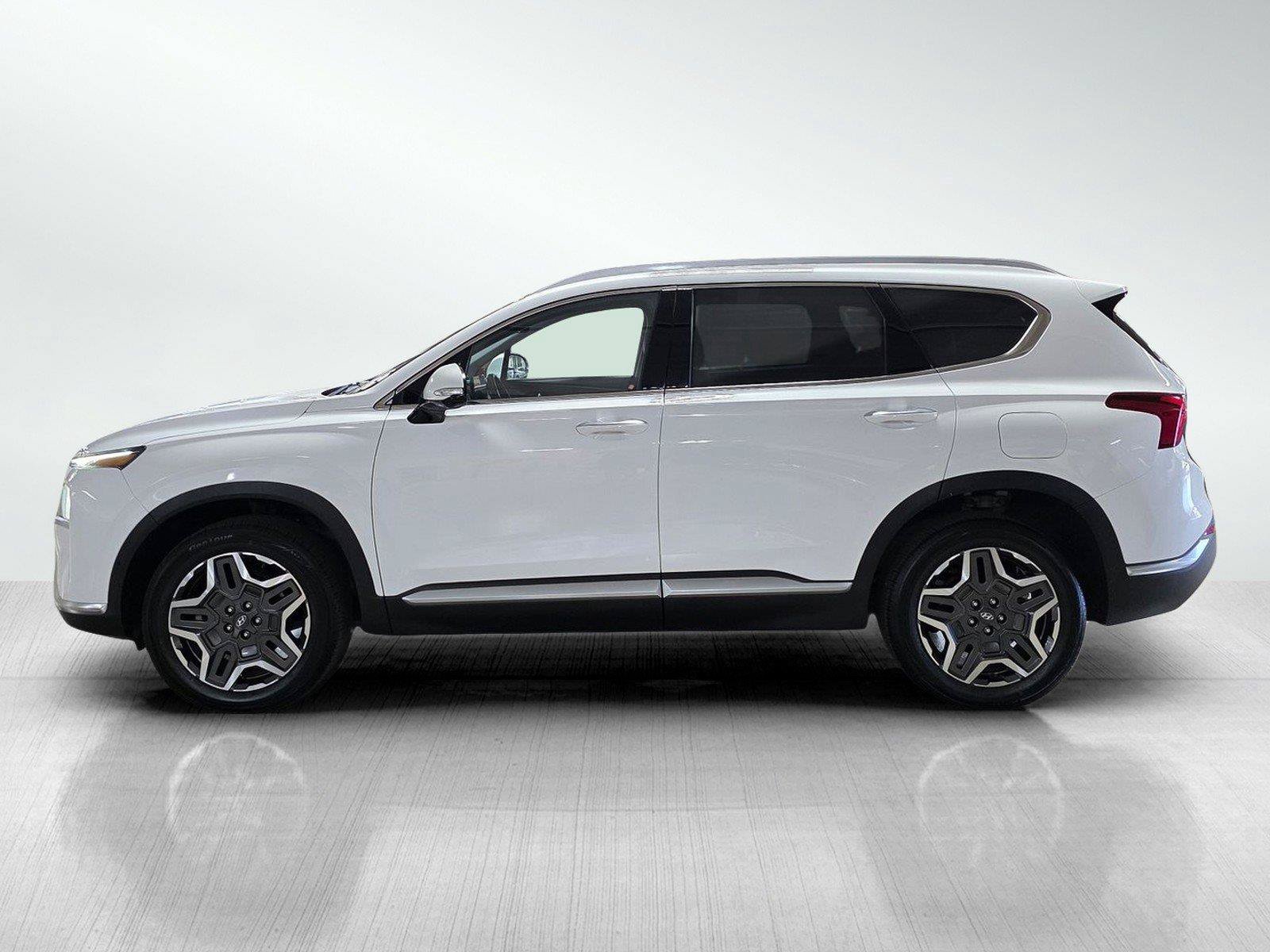 Used 2021 Hyundai Santa Fe Limited w/ Cargo Package AWD/4WD image 4