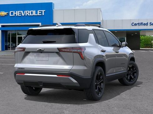New 2026 Chevrolet Equinox LT w/ Midnight Edition FWD image 4