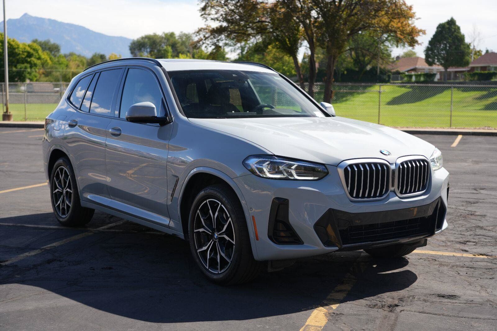 Used 2024 BMW X3 xDrive30i w/ M Sport Package AWD/4WD image 7